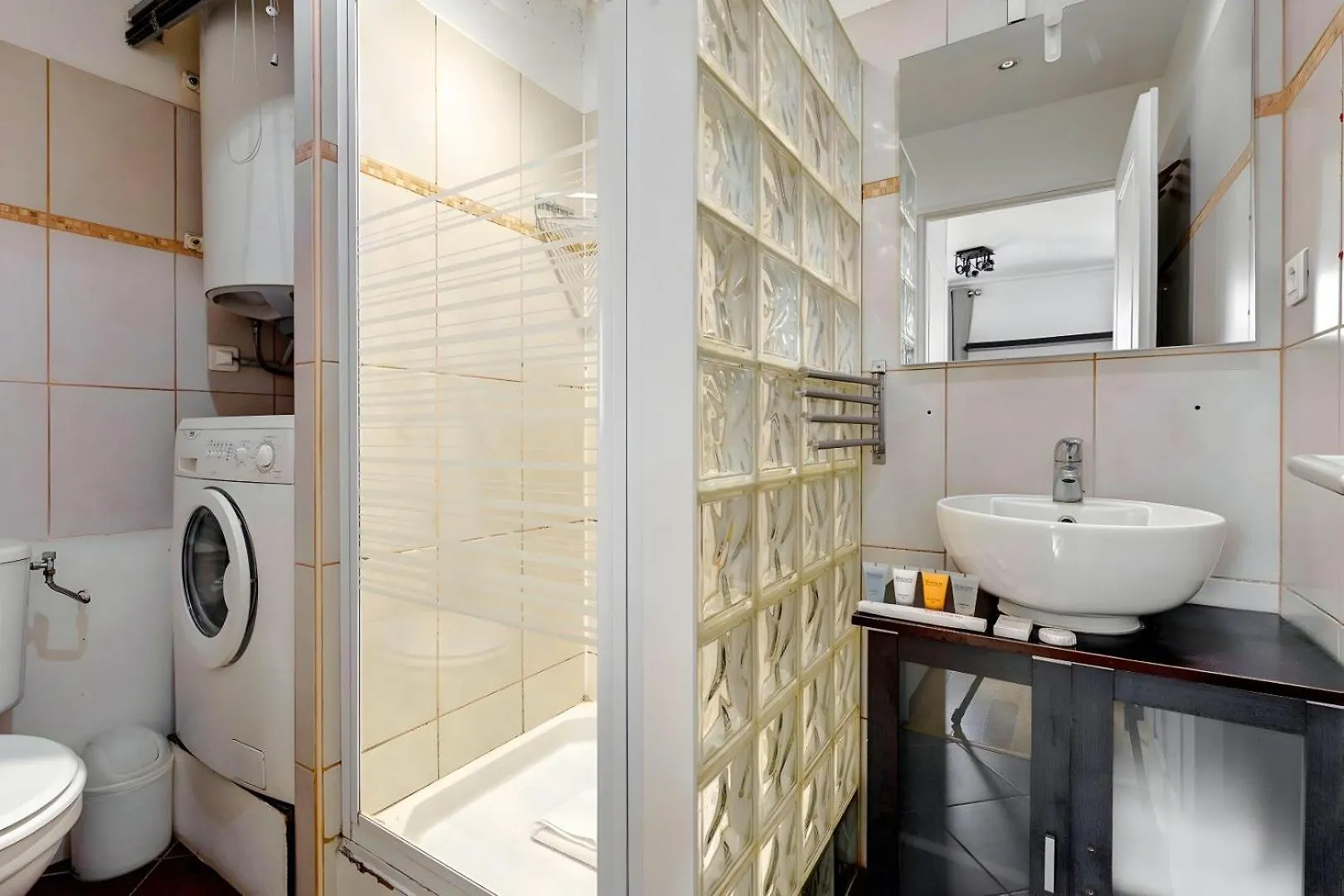 Bluestay 238 - Superbe Appartement A Paris